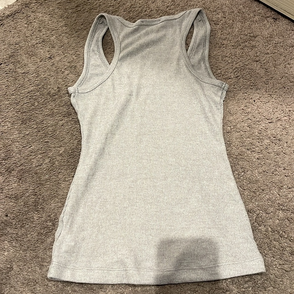 Gray Ribbed Tank Top - Picture 3 of 3
